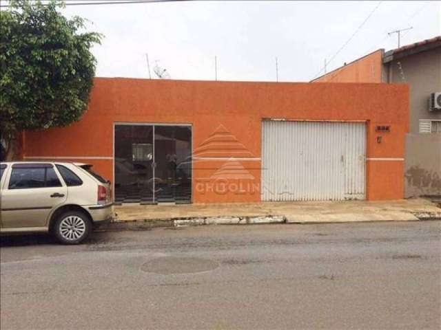 Sobrado com 4 dormitórios à venda, 234 m² por R$ 500.000,00 - Vila La Brunetti - Itapetininga/SP