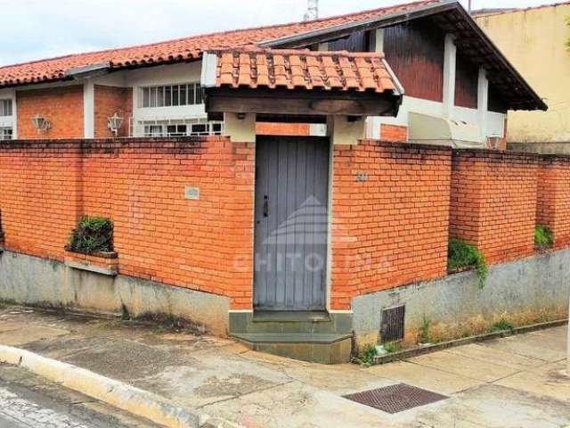 Casa com 4 dormitórios à venda, 366 m² por R$ 900.000,00 - Centro - Itapetininga/SP