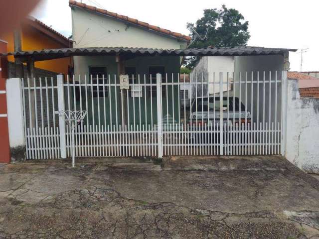 Casa com 2 dormitórios à venda, 108 m² por R$ 230.000,00 - Vila Barth - Itapetininga/SP