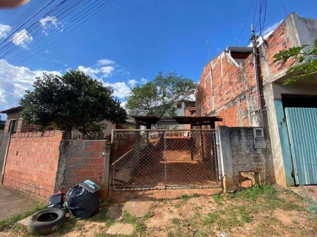 Casa com 1 dormitório à venda, 52 m² por R$ 175.000,00 - Vila Barth - Itapetininga/SP