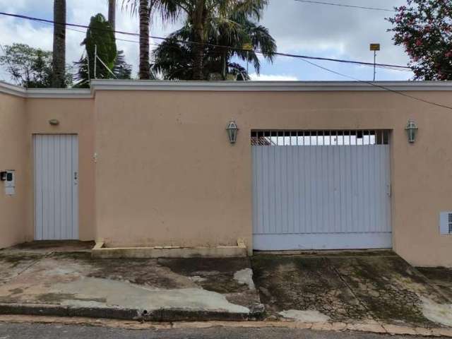 Casa com 2 dormitórios e piscina à venda, 143 m² por R$ 420.000 - Vila La Brunetti - Itapetininga/SP