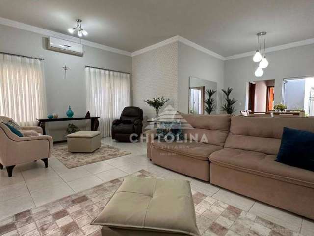 Casa com 3 dormitórios à venda, 252 m² por R$ 1.100.000,00 - Centro - Itapetininga/SP