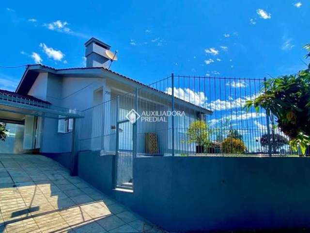 Casa com 3 quartos à venda na DOUTOR AMAURY DAUDT LAMPERT, 793, Senai, Montenegro, 125 m2 por R$ 680.000