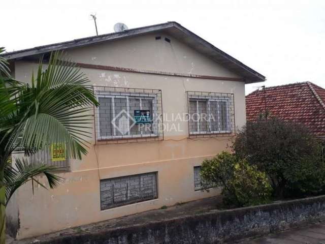 Casa com 4 quartos à venda na MONTEIRO LOBATO, 58, Rui Barbosa, Montenegro, 260 m2 por R$ 400.000