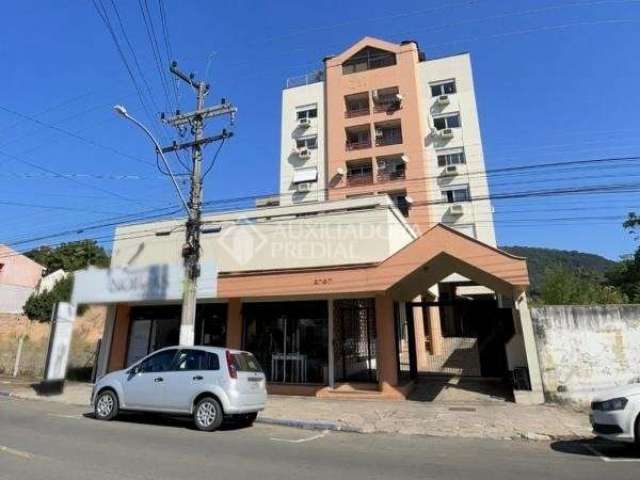 Apartamento com 3 quartos à venda na RAMIRO BARCELOS, 2757, Centro, Montenegro, 73 m2 por R$ 265.000