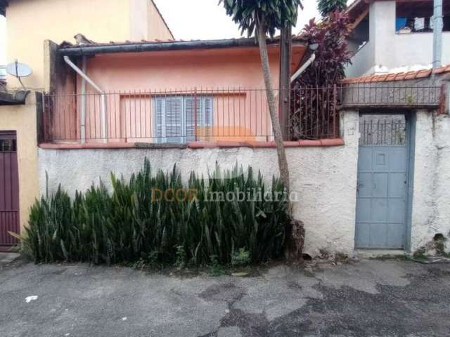 Vendo casa  Térrea Vila Santa Catarina  com 02 casas terreno Plano .