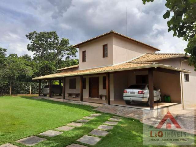 Casa em Condomínio para Venda em Jaboticatubas, Condomínio Villa Monte Verde, 4 dormitórios, 2 suítes, 3 banheiros, 8 vagas