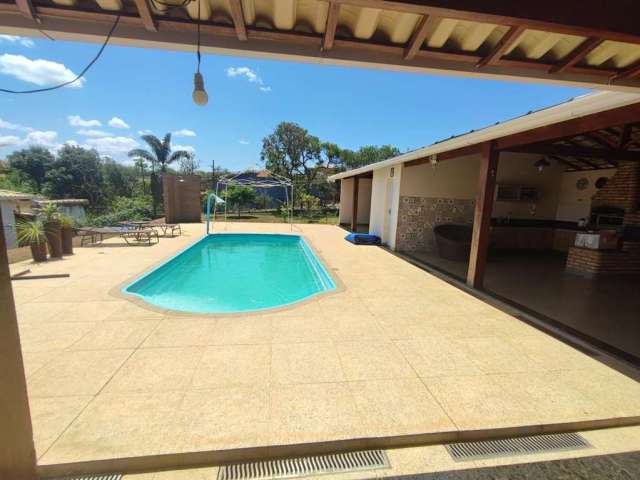 Casa em Condomínio para Venda em Lagoa Santa, Vale do Luar, 3 dormitórios, 1 suíte, 3 banheiros, 8 vagas