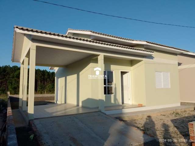 Excelente Casa Disponível para Financiamento em Stella Maris, Balneário Arroio do Silva -S