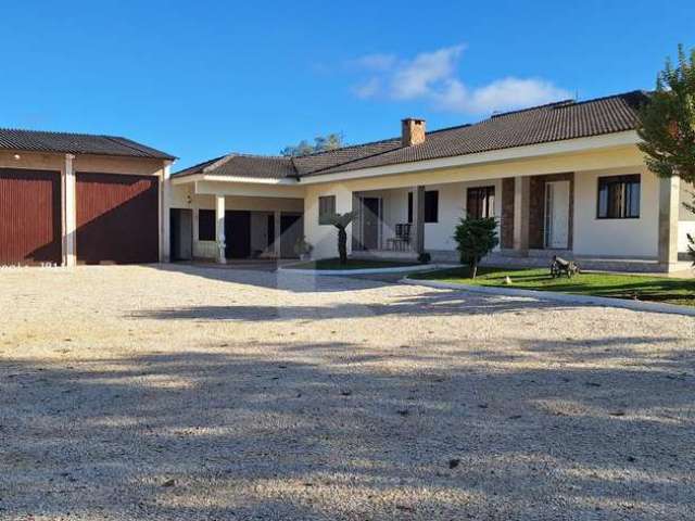 Chácara para Venda em Campo Largo, Santa Nely, 4 dormitórios, 1 suíte, 2 banheiros, 2 vagas