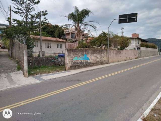 Terreno à venda no Saco Grande, Florianópolis  por R$ 2.500.000