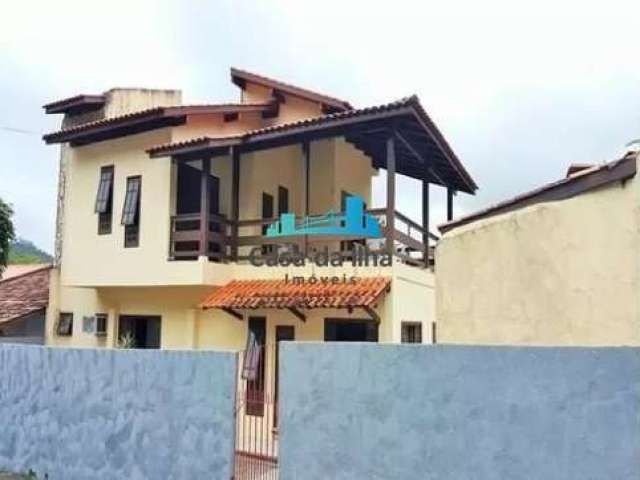 Casa com 3 quartos à venda no Monte Verde, Florianópolis  por R$ 850.000