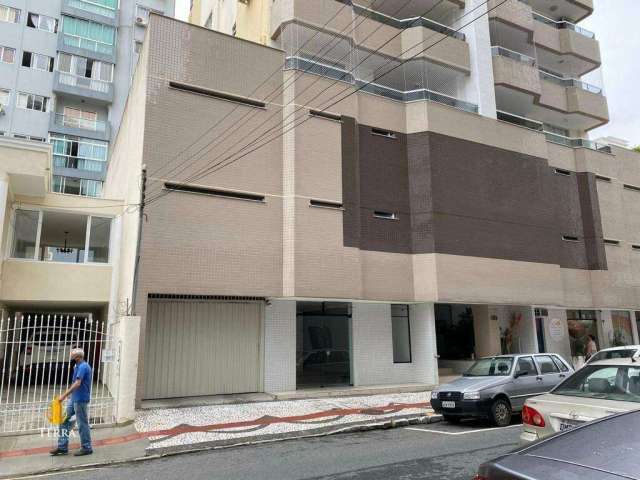 Sala Comercial a venda no Edifício Brisas do Mar localizado no Centro em Balneário Camboriú.