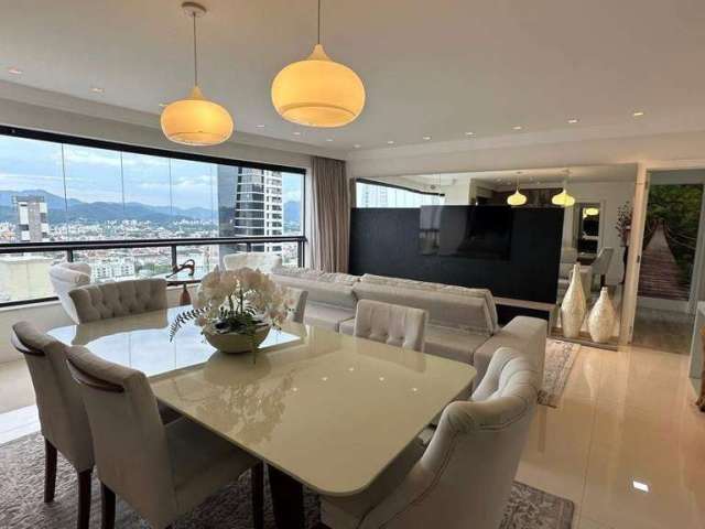 Apartamento a venda no Edifício Merithamon localizado no Centro de Balneário Camboriú.