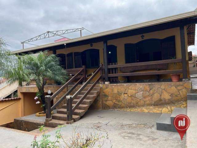 Casa com 3 dormitórios à venda, 200 m² por R$ 700.000,00 - Conceição de Itaguá - Brumadinho/MG