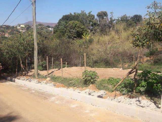 Terreno à venda, 433 m² por R$ 75.000,00 - Bandeirante - São Joaquim de Bicas/MG