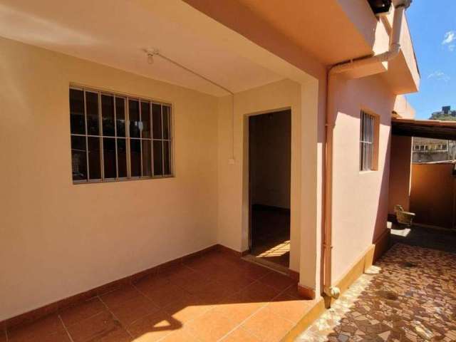 Casa para alugar, 300 m² por R$ 1.800,00/mês - Santo Antônio - Brumadinho/MG