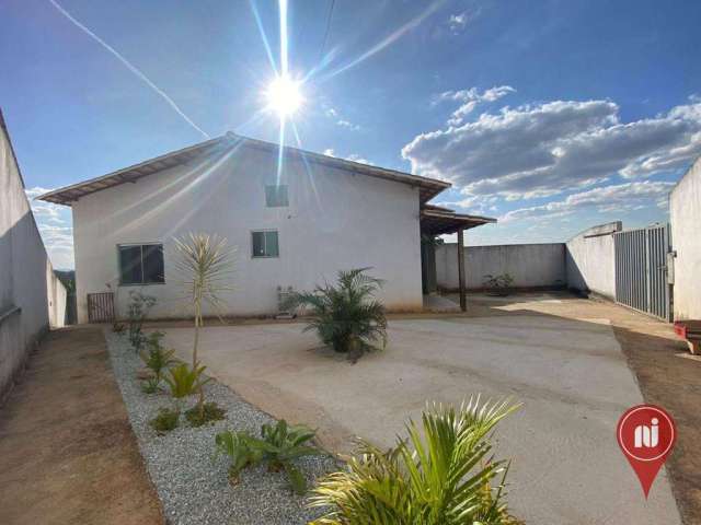 Casa com 2 dormitórios à venda, 80 m² por R$ 250.000,00 - Tangará - Mário Campos/MG