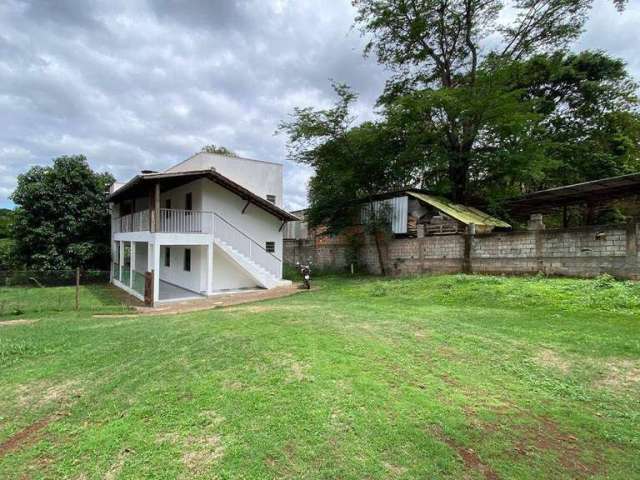 Casa com 2 dormitórios para alugar, 80 m² por R$ 1.300,00/mês - Córrego Ferreira  - Brumadinho/MG