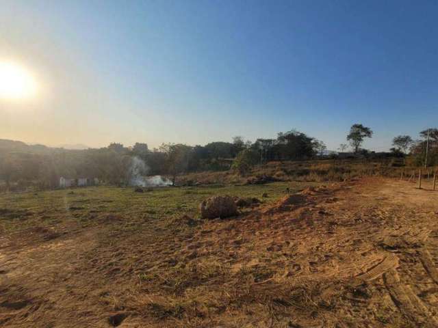 Terreno à venda, 3000 m² por R$ 280.000,00 - Barro Preto - Brumadinho/MG