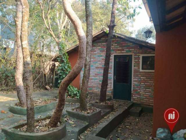 Casa com 3 dormitórios à venda, 300 m² por R$ 1.000.000,00 - Condomínio da Aldeia da Cachoeira das Pedras - Brumadinho/MG