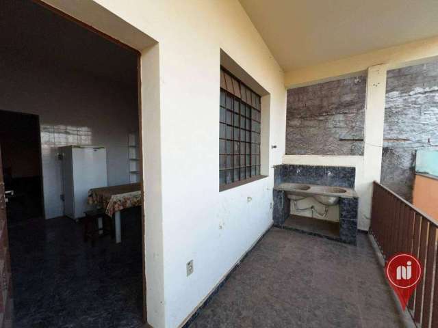 Casa com 2 dormitórios para alugar, 90 m² por R$ 2.000/mês - Carmo - Brumadinho/Minas Gerais