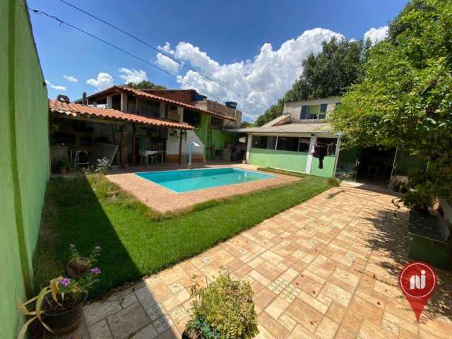 Casa com 12 dormitórios à venda, 535 m² por R$ 500.000,00 - Bom Jardim - Mário Campos/MG