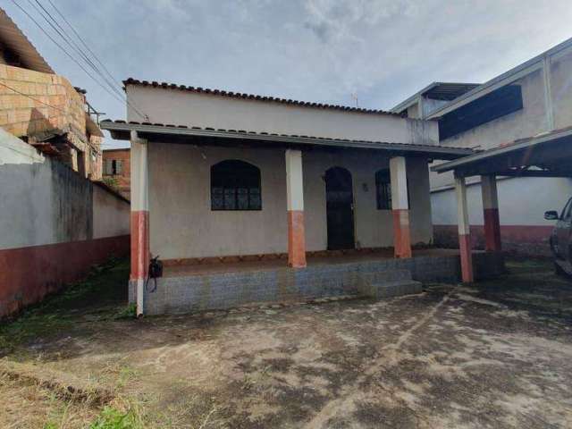 Casa com 3 dormitórios para alugar, 200 m² por R$ 2.500,00/mês - Vila Sao Tarcisio - Mário Campos/MG