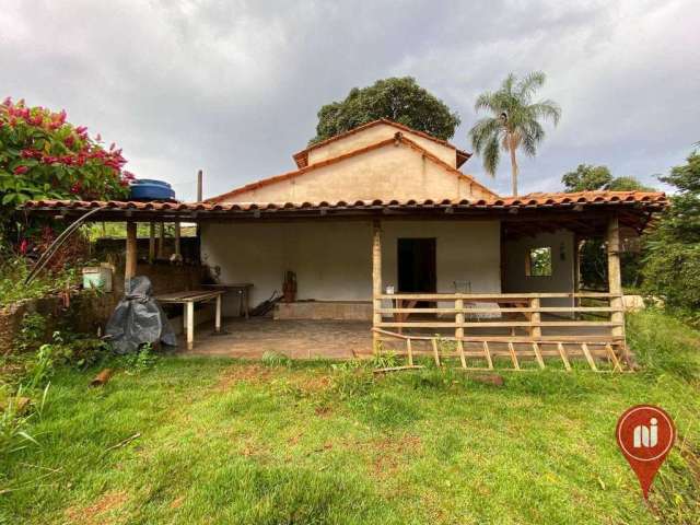 Casa mobiliada com 6 dormitórios à venda, 100 m² por R$ 400.000 - Capão da Serra - Mário Campos/MG