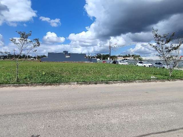 Terreno de esquina com 434m² à venda no bairro Vila Nova em Joinville SC