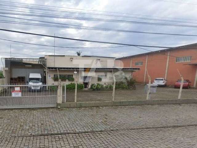 Galpão para locação com 1.240m² | Barra do Rio, Itajaí