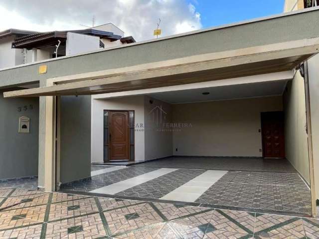 Casa térrea com 150m2 ac 3 dormitorios e amplo quintal com churrasqueira jardim regina