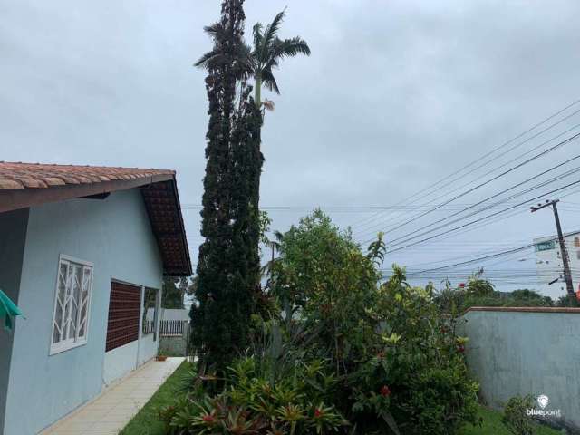 Casa com 2 quartos à venda na Av Itapocoroi, 2298, Armação, Penha por R$ 3.300.000