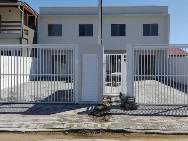 Casa à venda na Antonio Orencio Marcos, 83, Centro, Penha por R$ 360.000