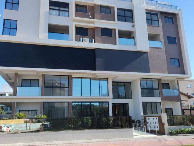 Apartamento a 150 metros da Praia do Mariscal  !!