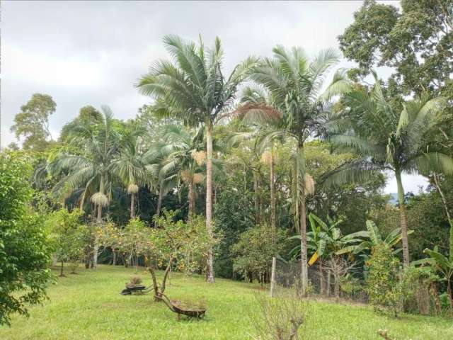 Venda de sitio no interior de Camboriú