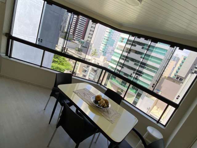 Apartamento semi mobiliado em balneário camboriú á 500 metros do mar