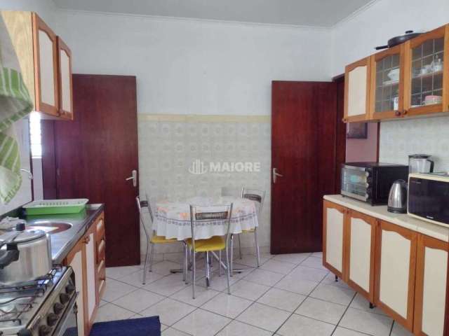 Apartamento com 3 quartos à venda no Rio Branco, Caxias do Sul  por R$ 310.000