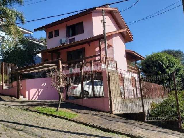 Casa com 3 quartos à venda na Bela Vista, Caxias do Sul  por R$ 1.150.000