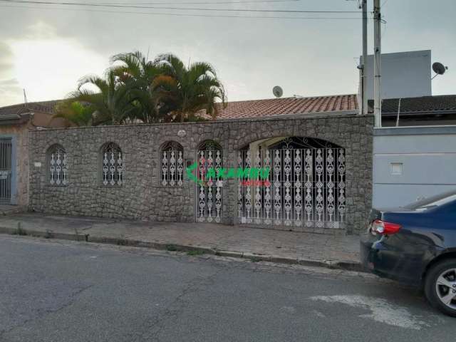 Imperdível oportunidade: Casa à venda em Jundiaí-SP, bairro Cidade Nova, 4 quartos, 1 suíte, 1 sala, 3 banheiros, 2 vagas, 280m².