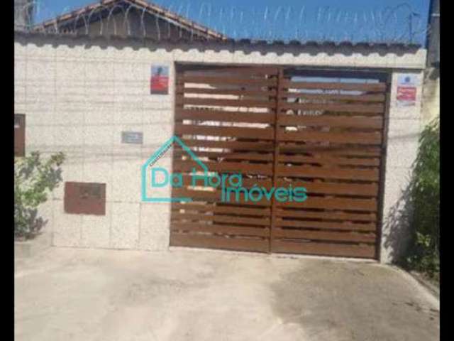 Casa com 2 quartos à venda no Balneário Itaguaí, Mongaguá , 75 m2 por R$ 250.000