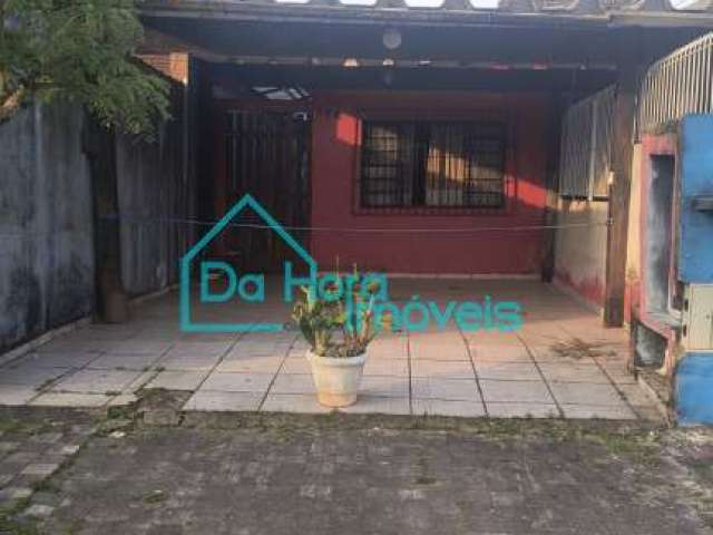 Casa com 2 quartos à venda no Itaóca, Mongaguá , 60 m2 por R$ 165.000