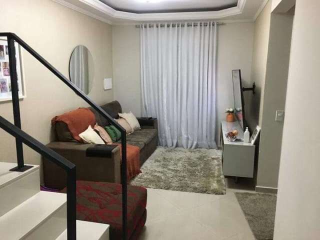 Casa de Condomínio para venda com 3 quartos sendo 1 suíte, 2 vagas e quintal, Vila Brasileira, Mogi das Cruzes, São Paulo.