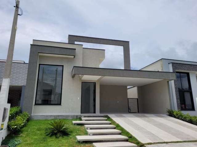 Casa térrea para venda no Condomínio Veneza , 3 suítes, piscina e 4 vagas, César de Souza, Mogi das Cruzes, São Paulo.