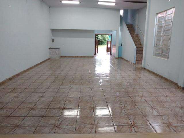 Sala Comercial para Venda em Maracaju, Paraguai, 1 dormitório, 2 banheiros