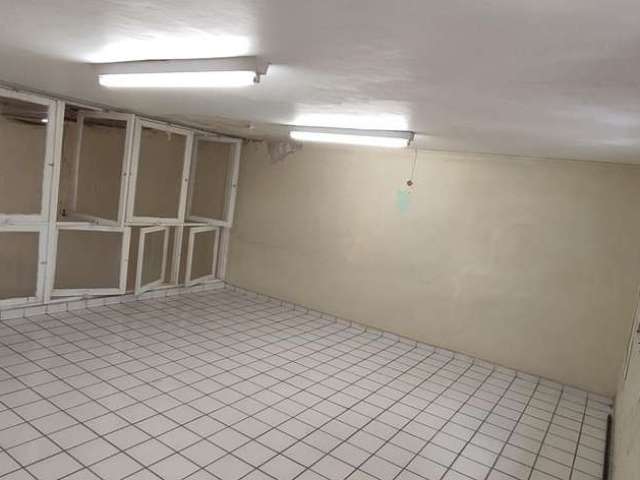 Sala Comercial para Venda em Eunápolis, Centro, 1 dormitório, 2 banheiros