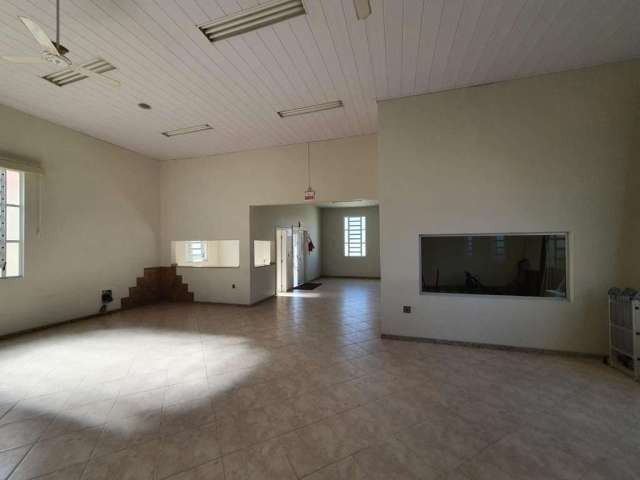 Sala Comercial para Venda em Tubarão, Vila Moema, 1 dormitório, 2 banheiros, 2 vagas