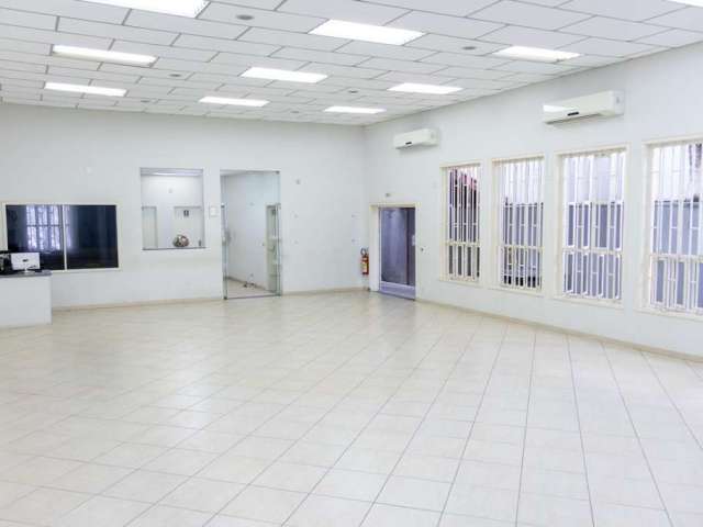 Sala Comercial para Venda em Serrinha, Ginásio, 1 dormitório, 2 banheiros, 5 vagas