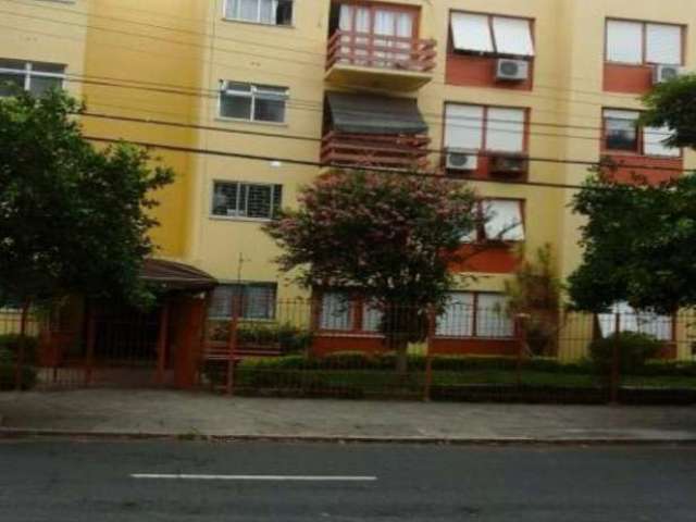 Excelente apartamento de 1 dormitório, com 41 m² de área privativa, living com sacada, cozinha americana, área de serviço, muito bem conservado, iluminado e arejado, em localização privilegiada, próxi