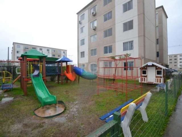 Apartamento localizado no bairro Hípica, em frente a Escola de ensino fundamental e creche, Posto de Gasolina, na esquina Mercado Center Shop, Farmácia São João, Agropecuária, Revenda de Gás e Ferrage